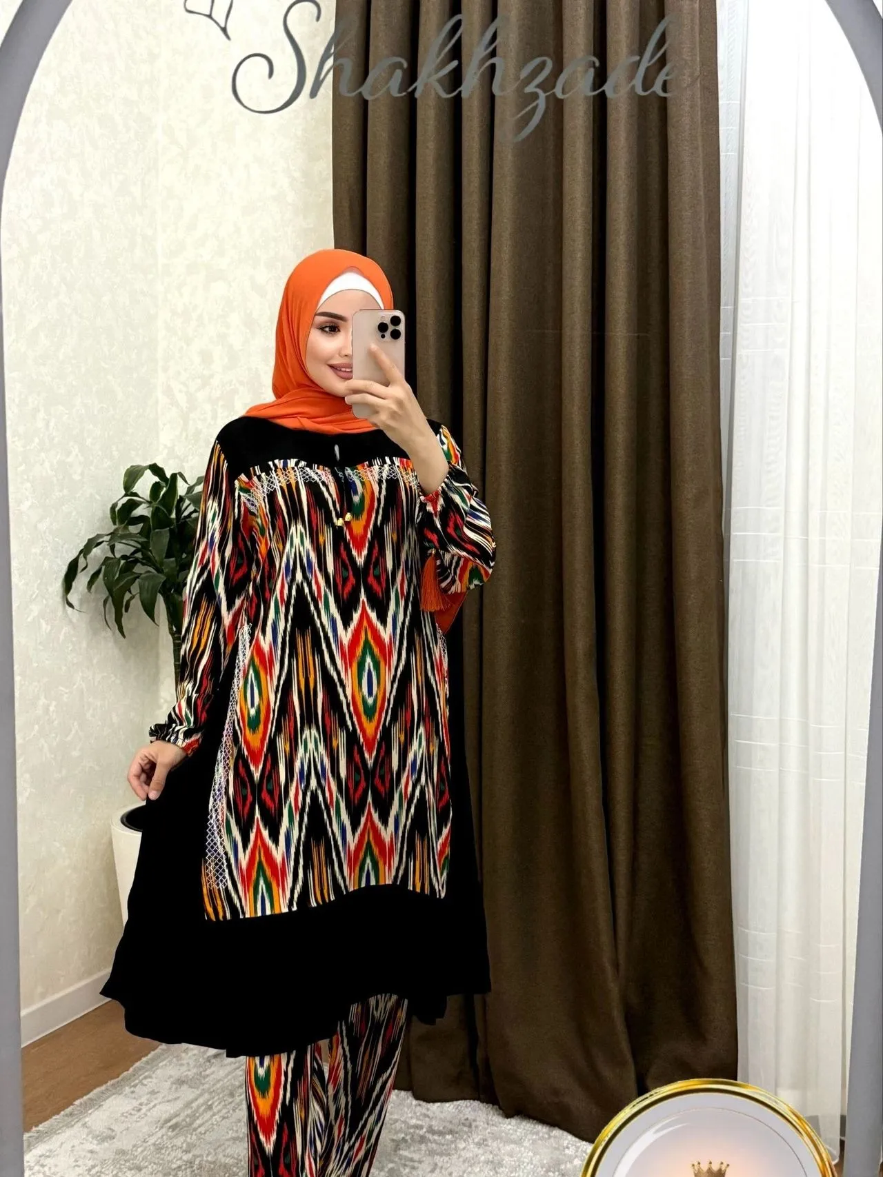 Qora yoqali adras dvoyka — rang-barang — Oltinoy Collection optom