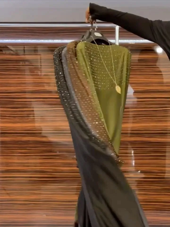 Ichki belbog'li toshli abaya — Oltinoy Collection optom