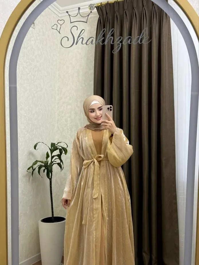 Kamarli yaltiroq abaya — shampan — Oltinoy Collection optom