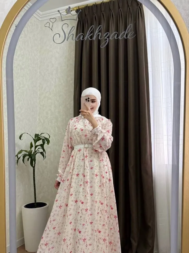 Mayda gulli kamarli ko'ylak — sut-pushti — Oltinoy Collection optom